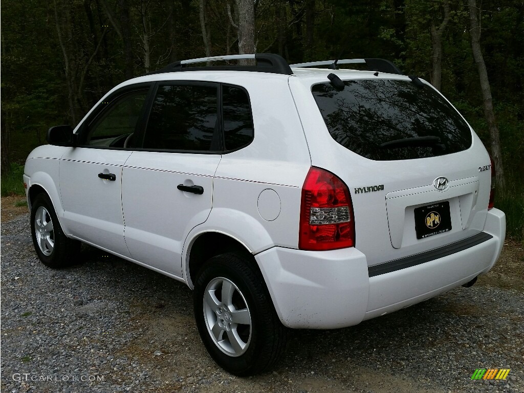 2005 Tucson GL - Nordic White / Gray photo #6