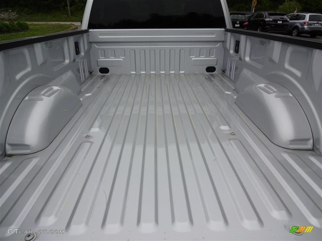 2016 F150 XLT Regular Cab 4x4 - Ingot Silver / Medium Earth Gray photo #11