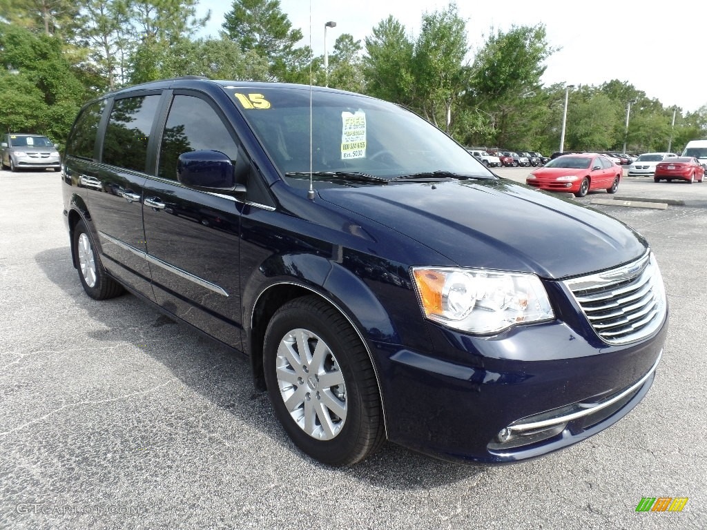 2015 Town & Country Touring - True Blue Pearl / Black/Light Graystone photo #13