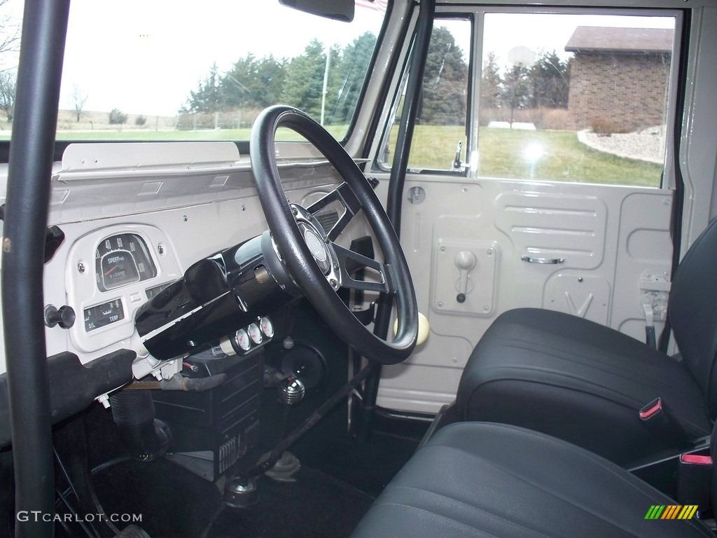 1969 Toyota Land Cruiser FJ40 Steering Wheel Photos