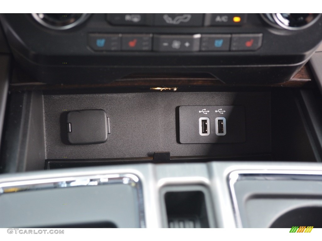 2016 F150 Platinum SuperCrew - Shadow Black / Platinum Black photo #32