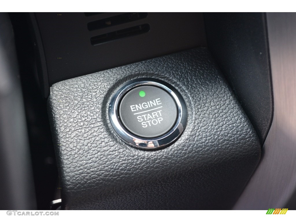 2016 F150 Platinum SuperCrew - Shadow Black / Platinum Black photo #42