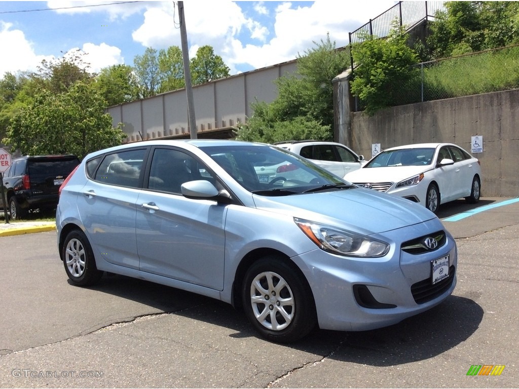 2012 Accent GS 5 Door - Clearwater Blue / Gray photo #3