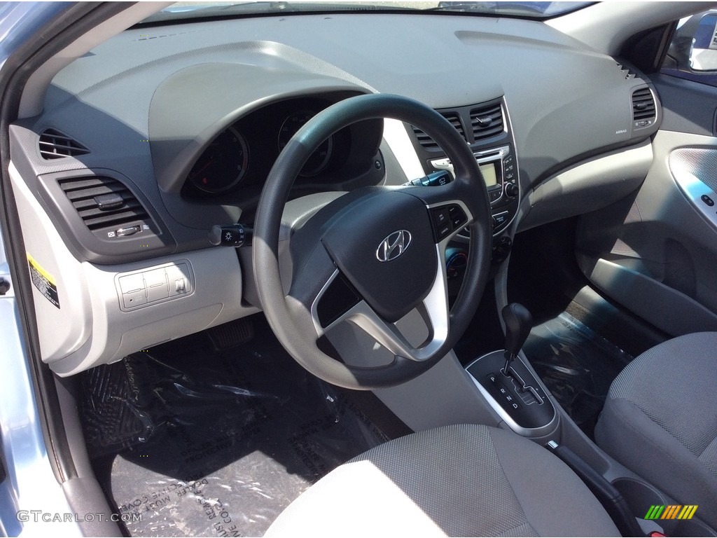 2012 Accent GS 5 Door - Clearwater Blue / Gray photo #9