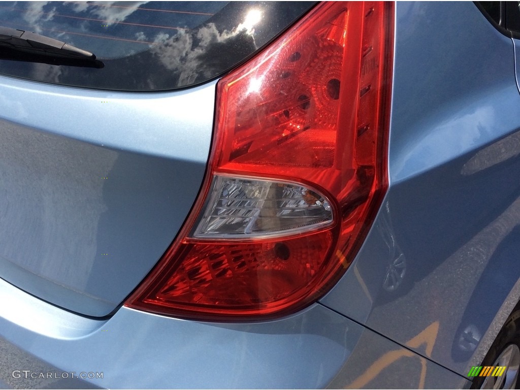 2012 Accent GS 5 Door - Clearwater Blue / Gray photo #21