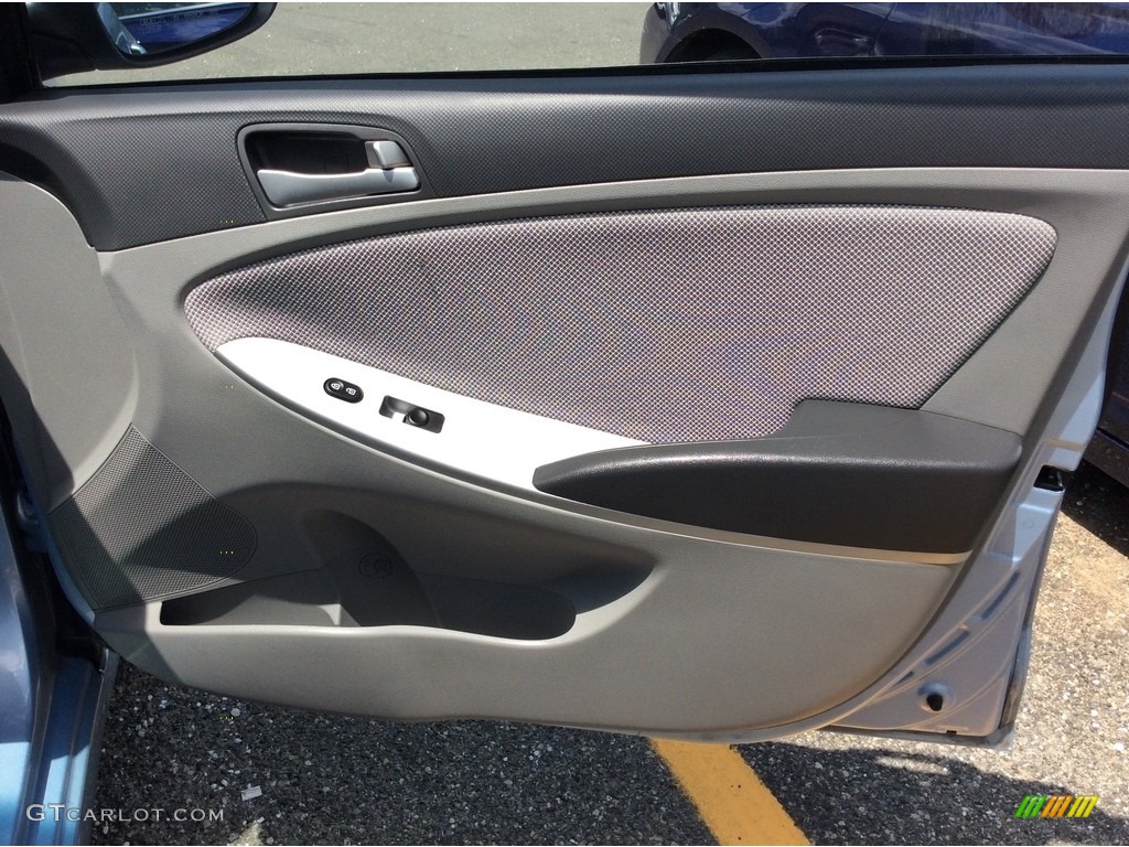 2012 Accent GS 5 Door - Clearwater Blue / Gray photo #23