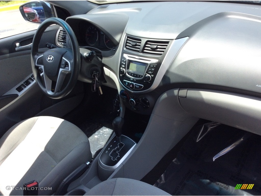 2012 Accent GS 5 Door - Clearwater Blue / Gray photo #24