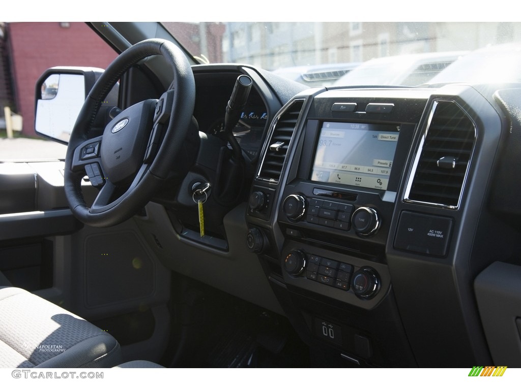 2016 F150 XLT SuperCab 4x4 - Blue Jeans / Medium Earth Gray photo #8