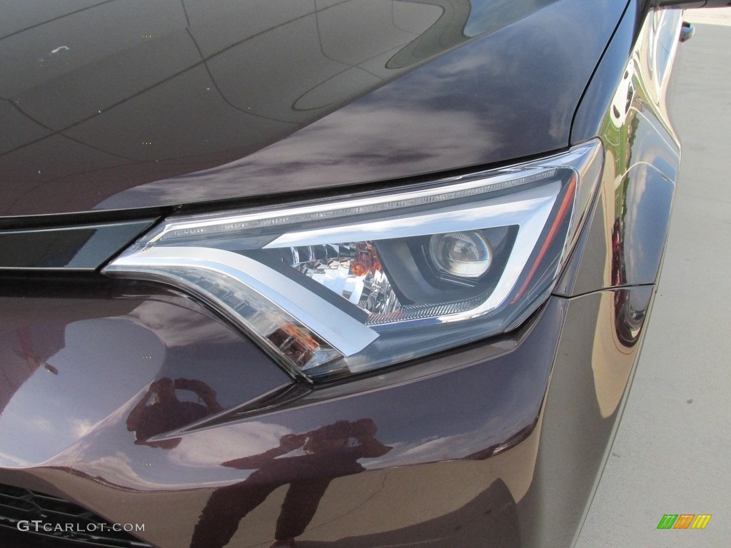 2016 RAV4 SE - Black Currant Metallic / Black photo #9