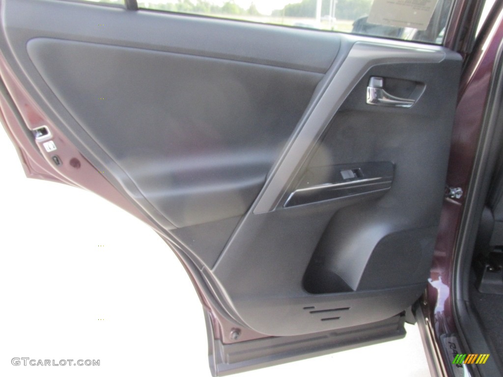 2016 RAV4 SE - Black Currant Metallic / Black photo #18
