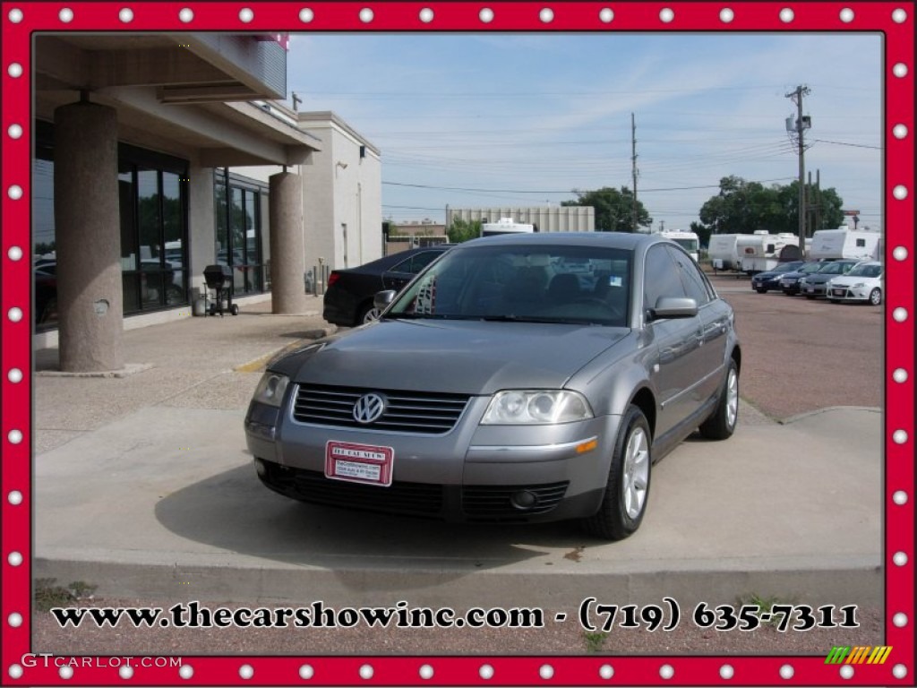 Reflex Silver Metallic Volkswagen Passat