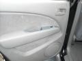 2003 Labrador Black Pearl Mitsubishi Outlander LS  photo #23