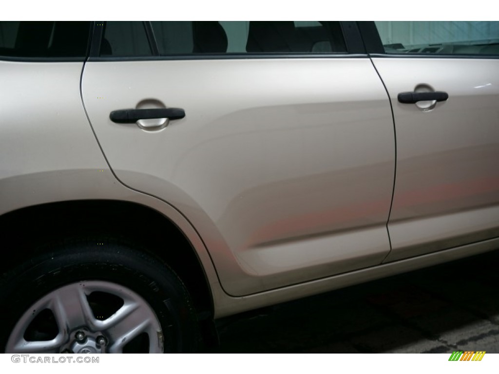 2007 RAV4 4WD - Savannah Metallic / Taupe photo #59