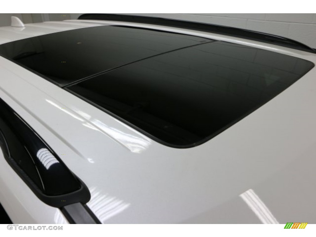 2016 Explorer Sport 4WD - White Platinum Metallic Tri-Coat / Ebony Black photo #10