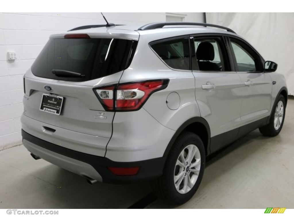 2017 Escape SE - Ingot Silver / Charcoal Black photo #4