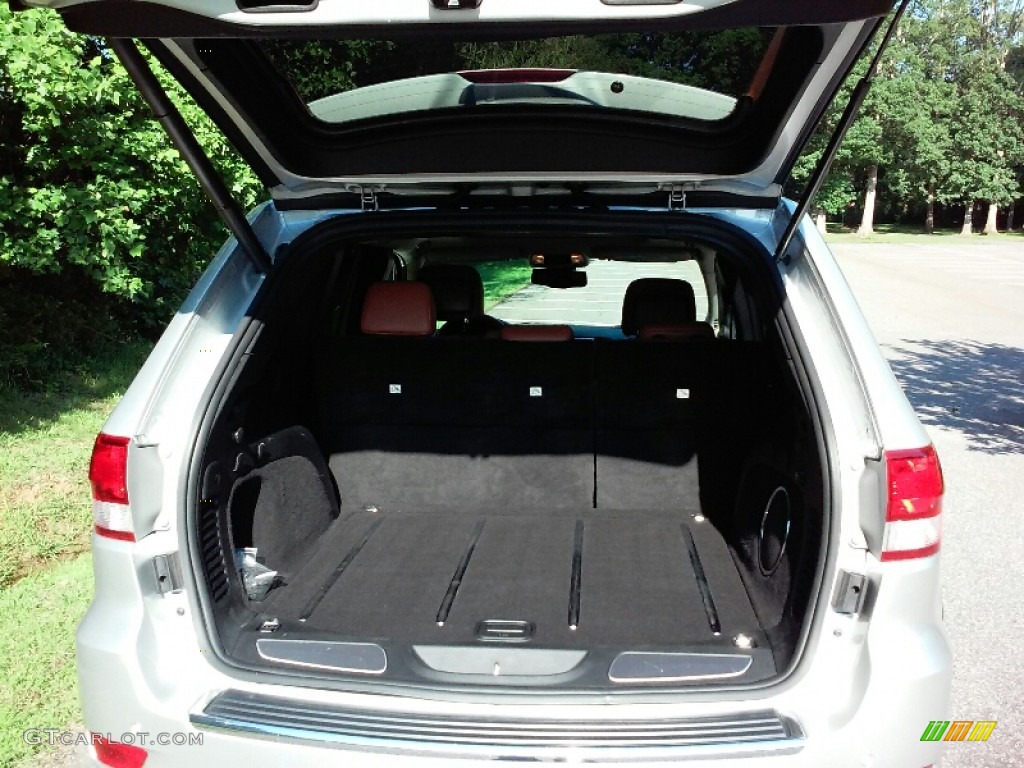 2013 Grand Cherokee Overland 4x4 - Bright Silver Metallic / New Saddle/Black photo #11