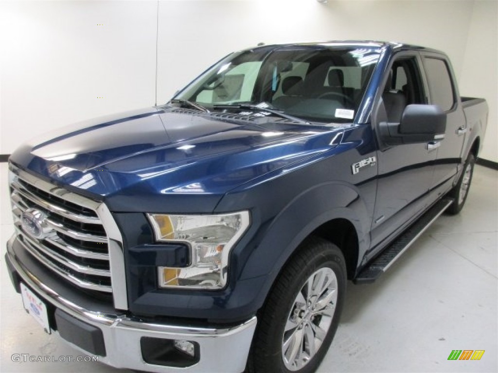 2016 F150 XLT SuperCrew - Blue Jeans / Medium Earth Gray photo #4