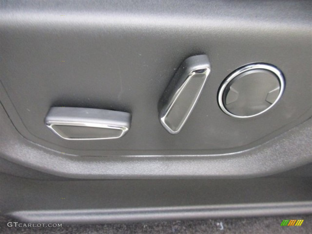 2016 F150 XLT SuperCrew - Blue Jeans / Medium Earth Gray photo #29