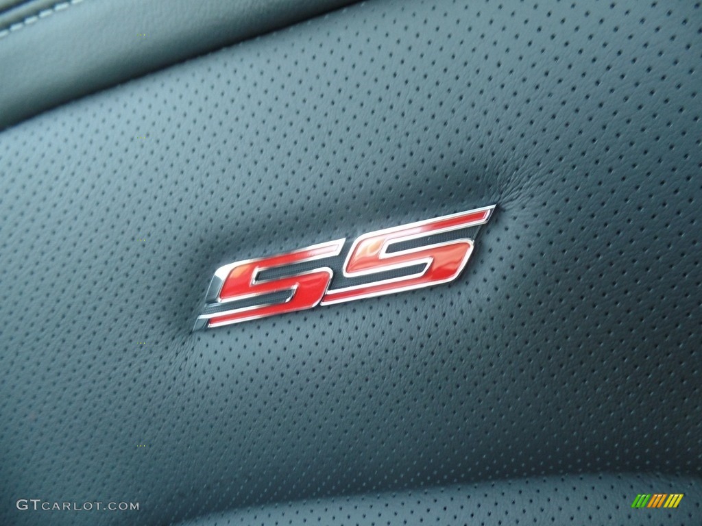 2016 Camaro SS Coupe - Black / Jet Black photo #41