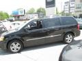 Brilliant Black Crystal Pearl - Grand Caravan SXT Crew Photo No. 3