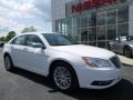 Bright White 2013 Chrysler 200 Limited Sedan