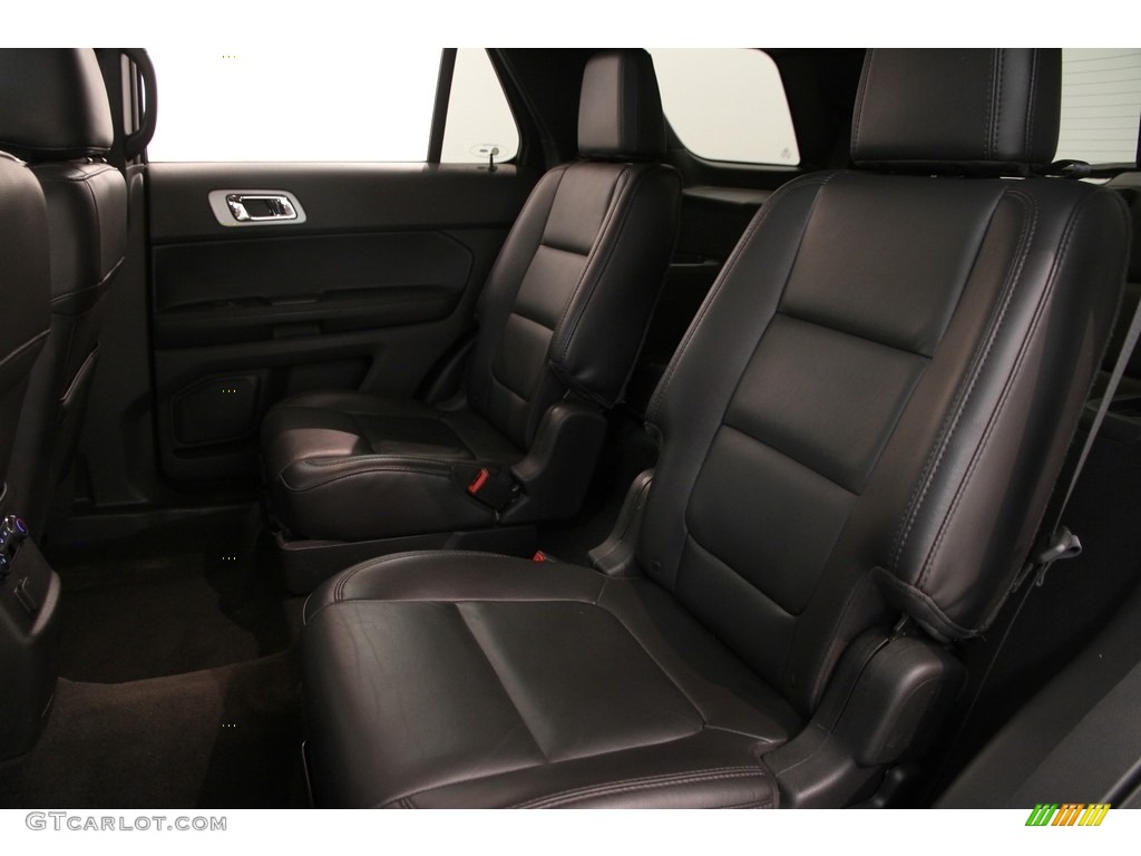 2014 Explorer XLT - Tuxedo Black / Charcoal Black photo #16