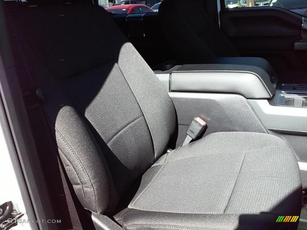 2016 F150 XLT SuperCrew 4x4 - Oxford White / Black photo #10