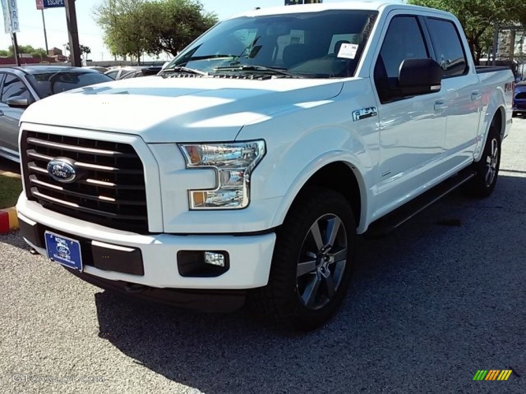 2016 F150 XLT SuperCrew 4x4 - Oxford White / Black photo #16