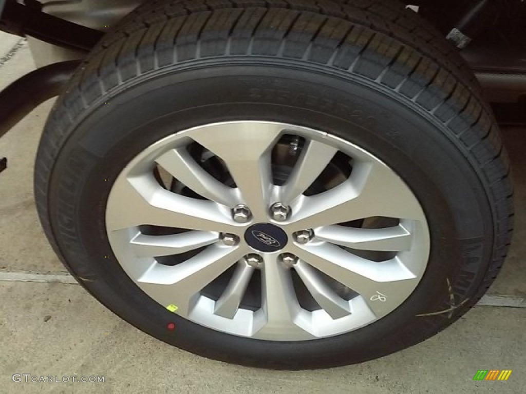 2016 F150 XL SuperCrew - Oxford White / Medium Earth Gray photo #16