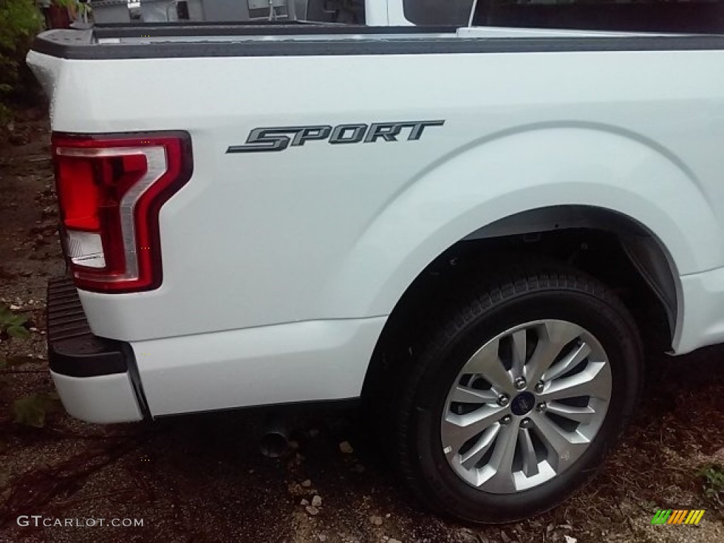 2016 F150 XL SuperCrew - Oxford White / Medium Earth Gray photo #22