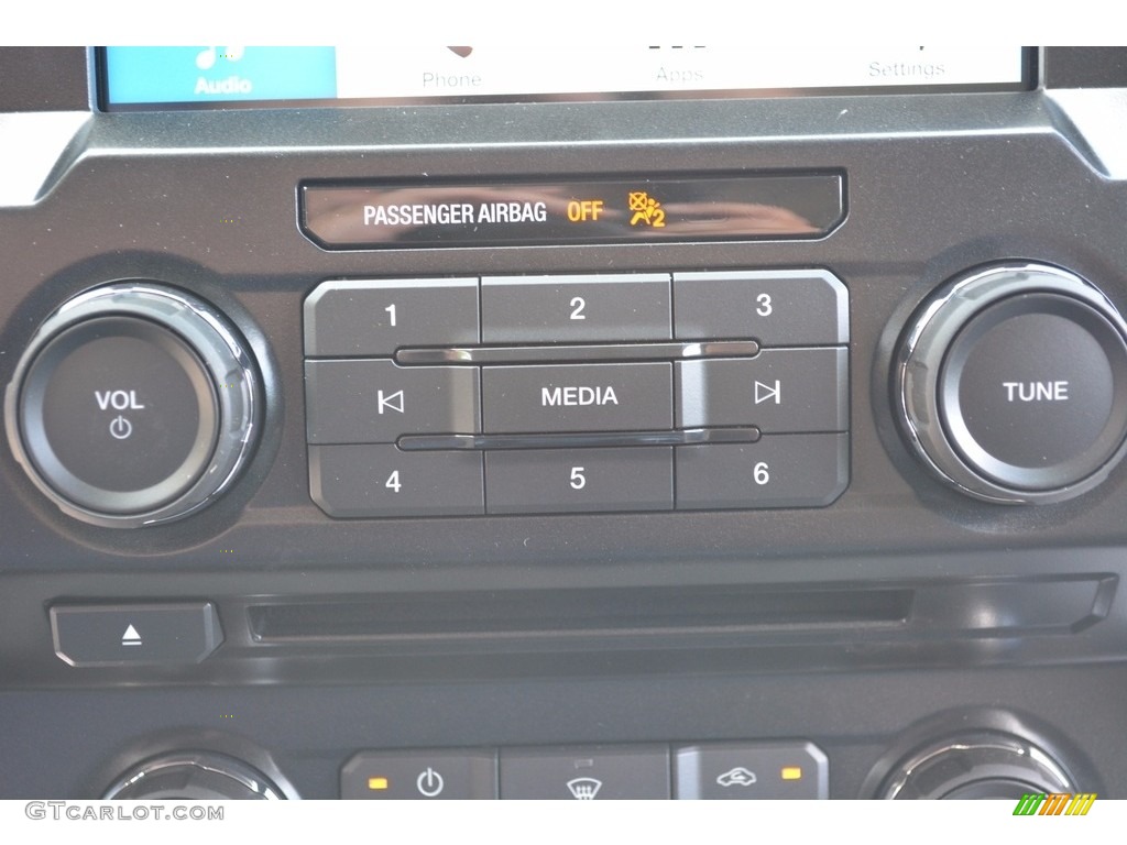 2016 F150 XLT SuperCab - Magnetic / Medium Earth Gray photo #38