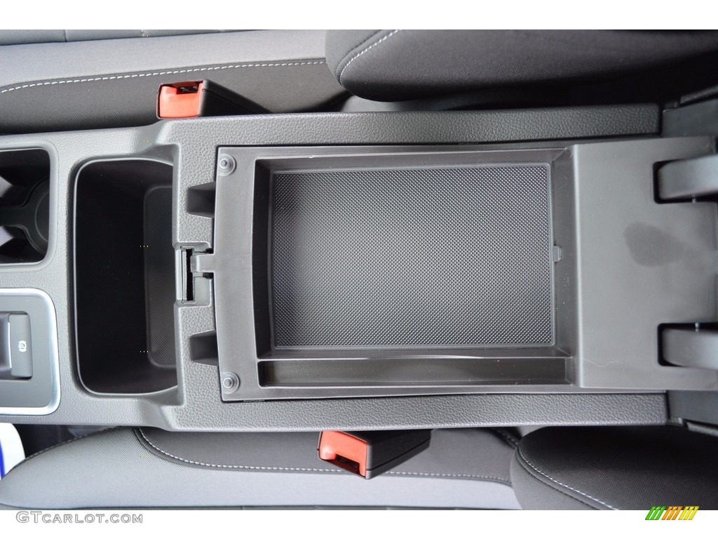 2017 Escape S - White Gold / Charcoal Black photo #30