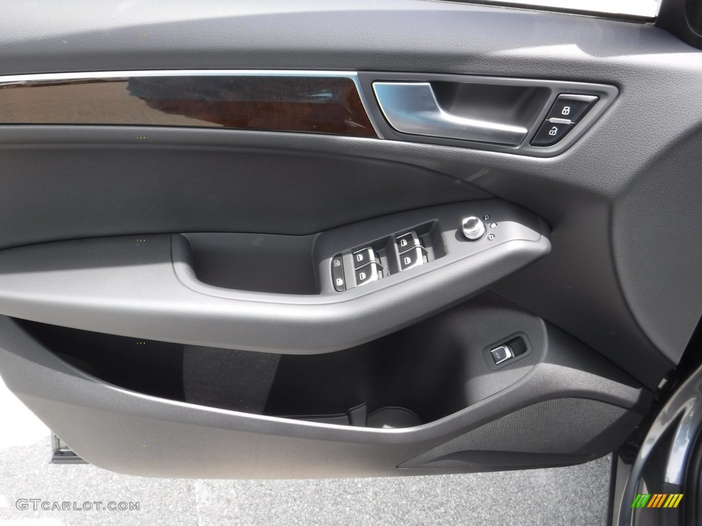 2016 Q5 2.0 TFSI Premium quattro - Monsoon Gray Metallic / Black photo #16