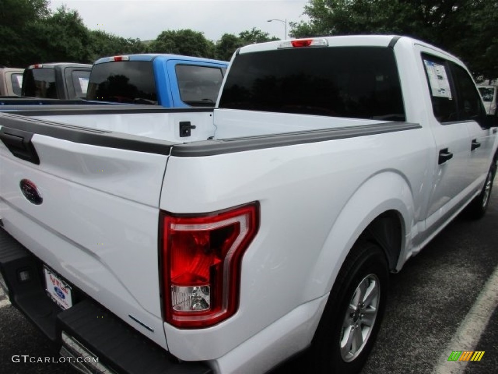 2016 F150 XLT SuperCrew - Oxford White / Medium Earth Gray photo #8