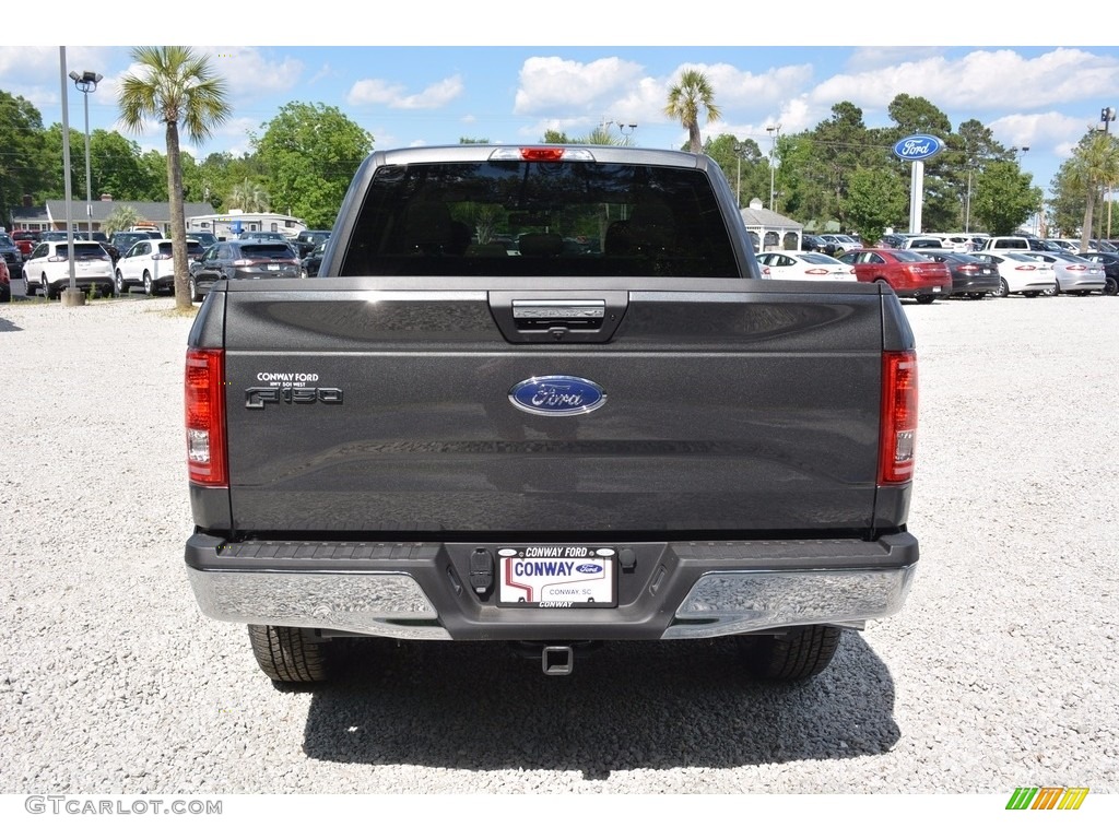 2016 F150 XLT SuperCrew 4x4 - Magnetic / Medium Earth Gray photo #4