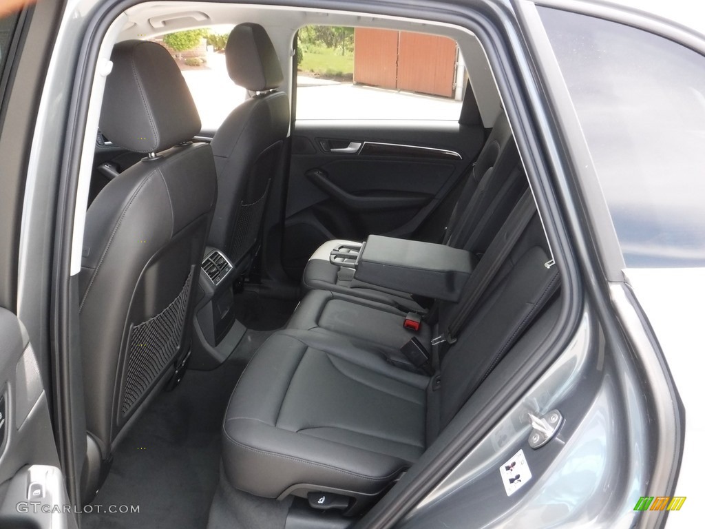 2016 Q5 2.0 TFSI Premium quattro - Monsoon Gray Metallic / Black photo #32