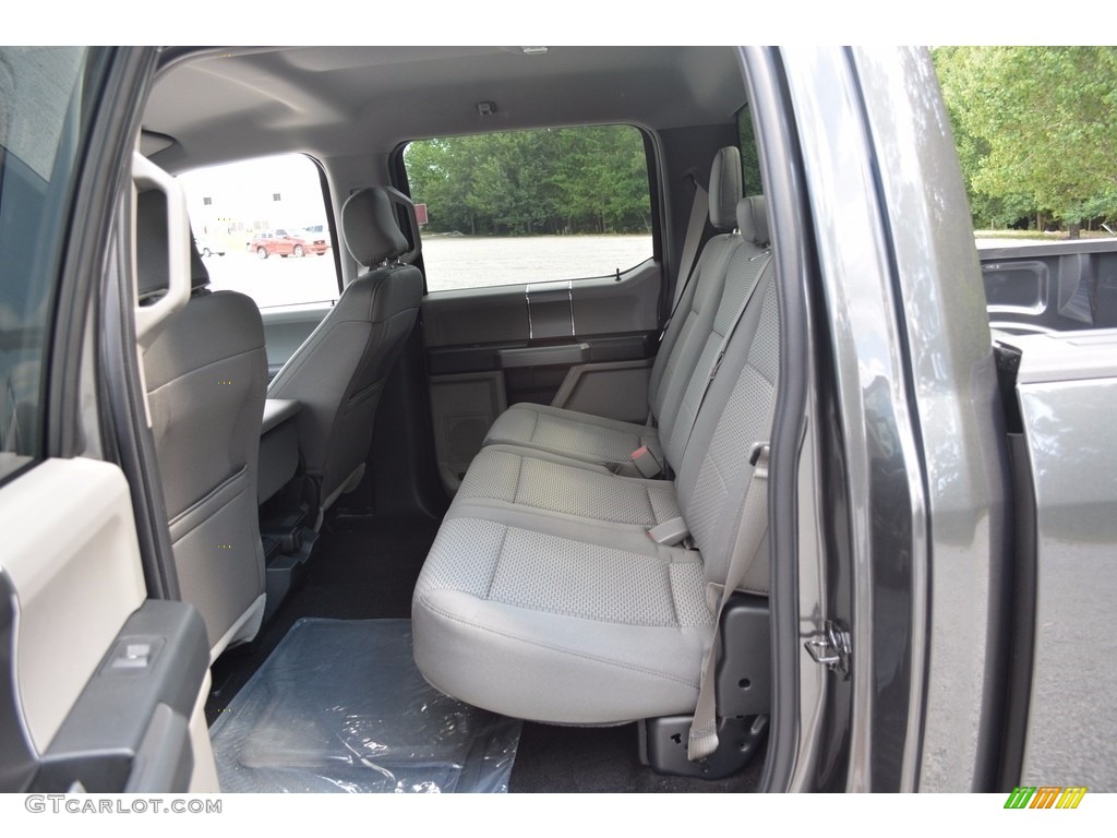 2016 F150 XLT SuperCrew 4x4 - Magnetic / Medium Earth Gray photo #21