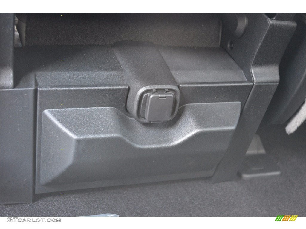2016 F150 XLT SuperCrew 4x4 - Magnetic / Medium Earth Gray photo #22