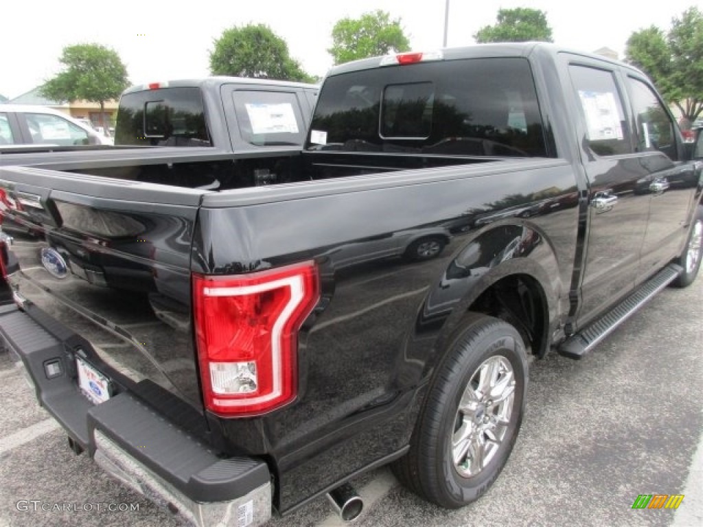 2016 F150 XLT SuperCrew - Shadow Black / Medium Earth Gray photo #9