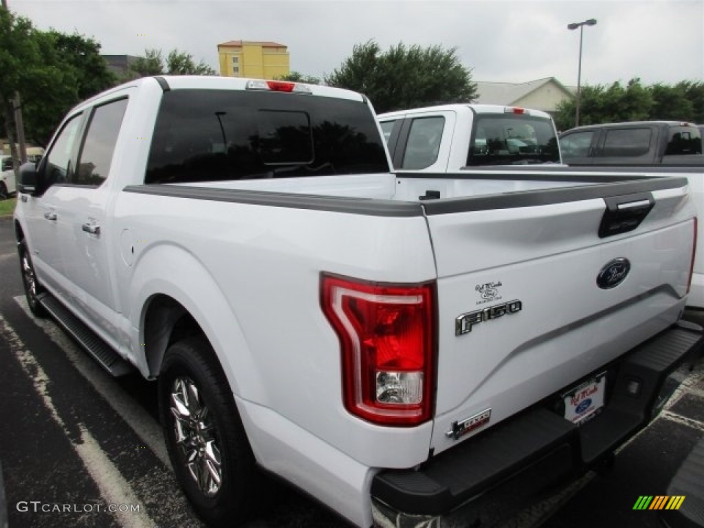 2016 F150 XLT SuperCrew - Oxford White / Medium Earth Gray photo #5