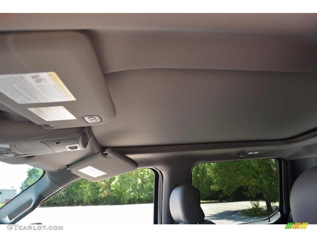 2016 F150 Lariat SuperCrew 4x4 - Oxford White / Medium Earth Gray photo #12