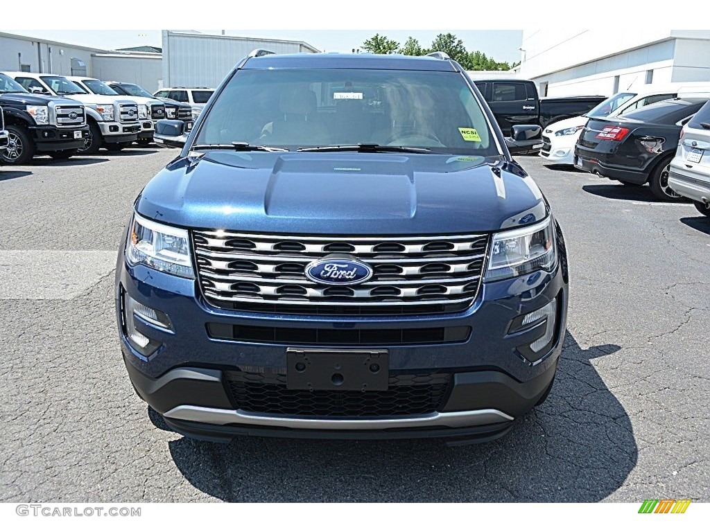 2016 Explorer XLT - Blue Jeans Metallic / Medium Light Camel photo #4