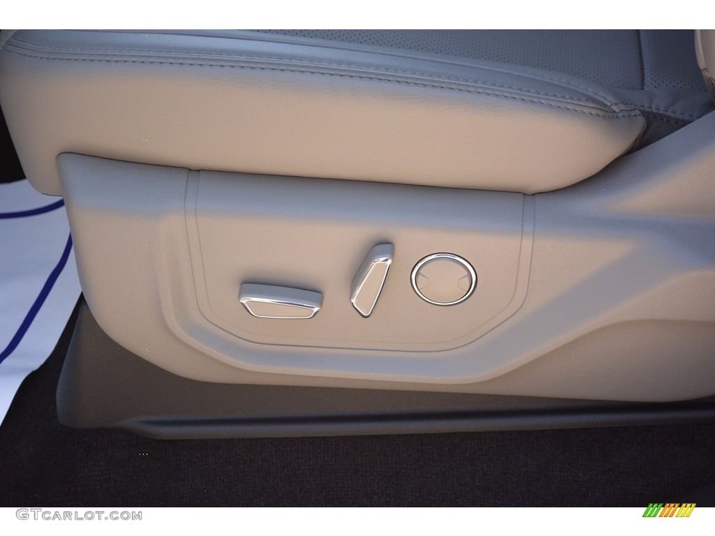 2016 F150 Lariat SuperCrew 4x4 - Oxford White / Medium Earth Gray photo #28