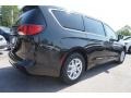 Brilliant Black Crystal Pearl - Pacifica Touring Photo No. 3