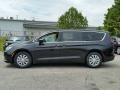 2017 Brilliant Black Crystal Pearl Chrysler Pacifica Touring  photo #3