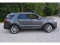 2016 Magnetic Metallic Ford Explorer XLT  photo #2