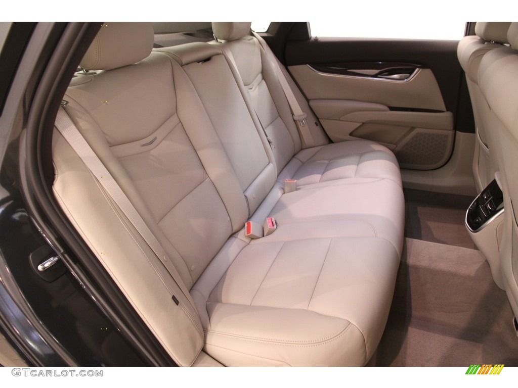 2016 Cadillac XTS Luxury Sedan Rear Seat Photo #113256021