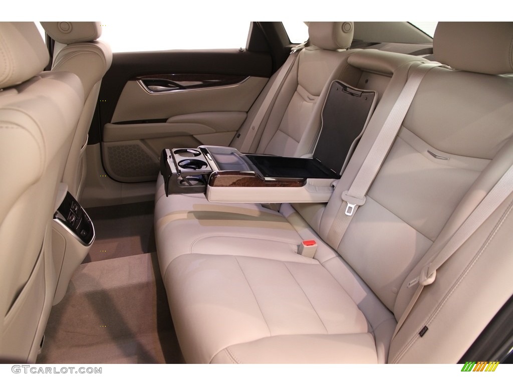 2016 Cadillac XTS Luxury Sedan Rear Seat Photo #113256039
