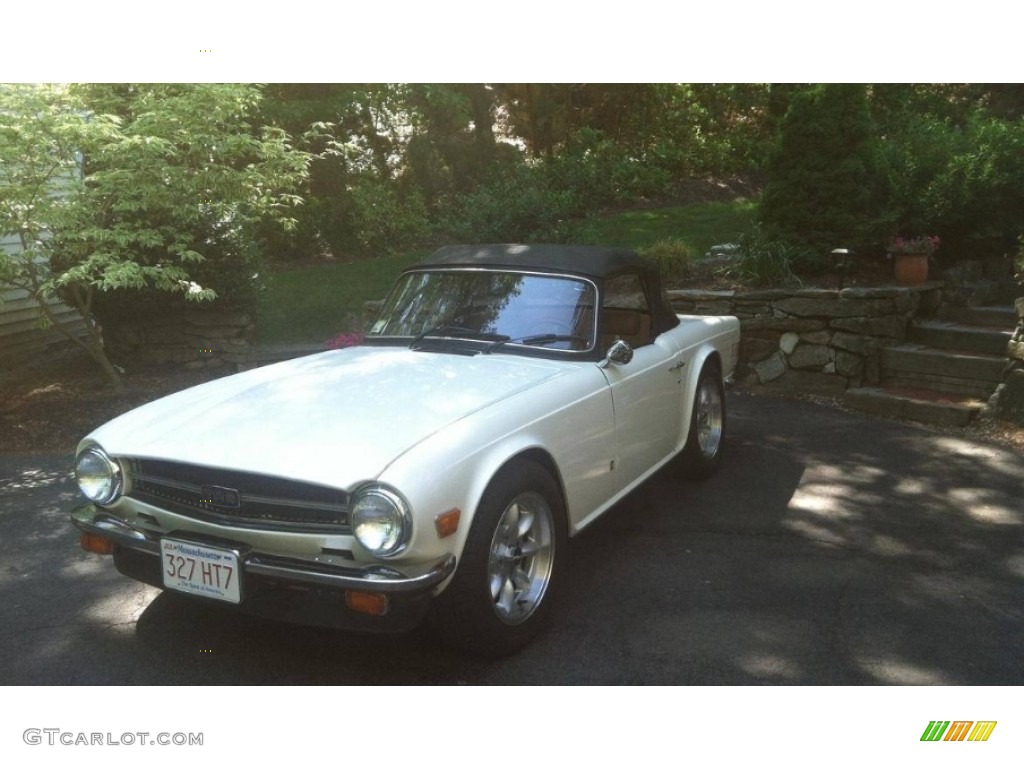 1976 TR6 Roadster - New English White / Chestnut photo #3