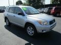 Classic Silver Metallic - RAV4  Photo No. 4